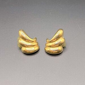 Vintage Wave Angel Wing Gold Tone Earrings